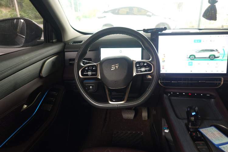 Used JETOUR X90 PRO 2024 2.0T DCT Ultimate Edition 5 Seats
