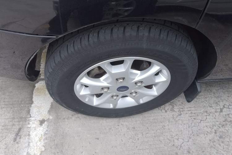 Used Ford Tourneo Custom 2020 2.0T Automatic Elite Edition China VI Standard
