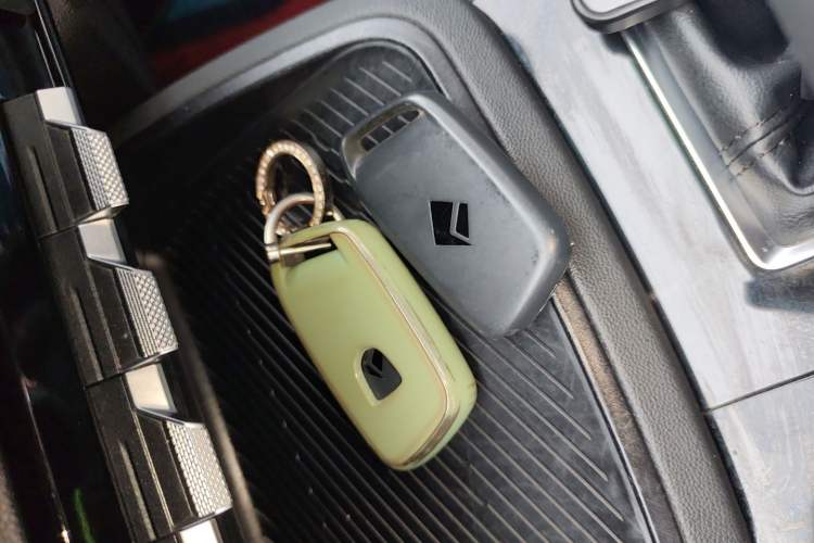 Used Baojun RM-5 2019 1.5T CVT Elite Version with 24-Hour Online Service 6 Seats