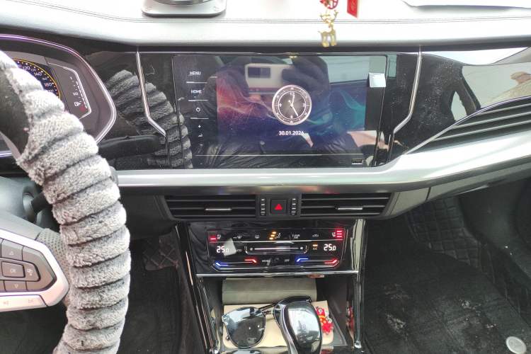 Used Volkswagen Passat 2025 Outstanding Model 330TSI Starry Elite Edition