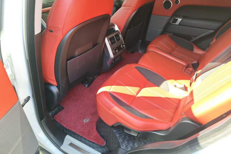 Used Land Rover Range Rover Sport 2020 3.0 L6 HSE DYNAMIC
