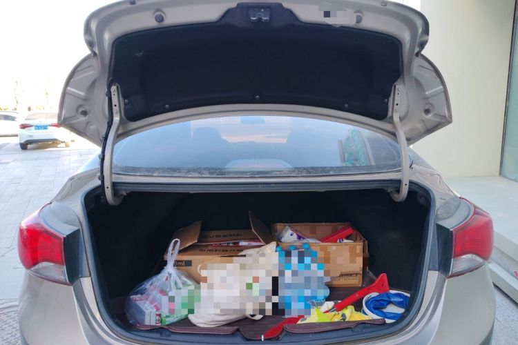 Used Hyundai Elantra (5th Generation / Langdong) 2016 1.6L Manual Fashion Edition Trunk