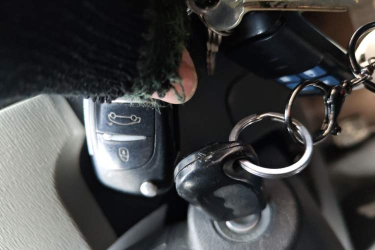 Used Oshan Olisway 2015 1.2L Manual Enjoyment Model
