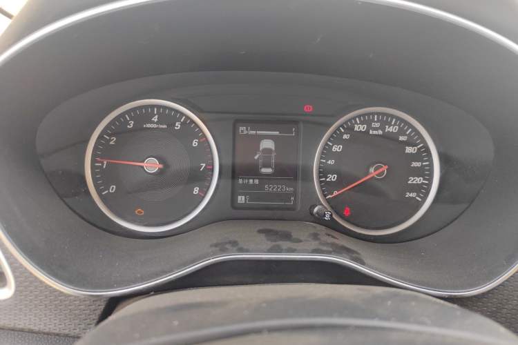 Used Baojun 730 2019 1.5T Manual Fashion Model 7-seater China VI
