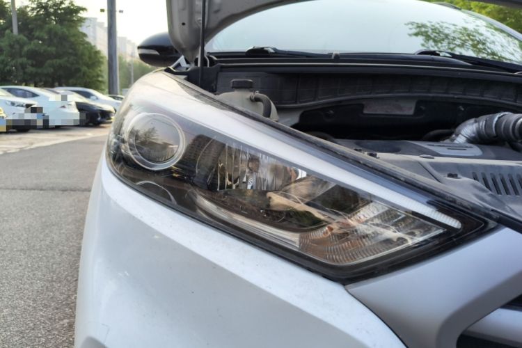 Used Hyundai Tucson 2018 1.6T Dual-Clutch Two-Wheel Drive 15th Anniversary Special Edition
