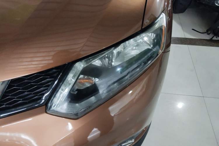 Used Nissan X-Trail 2014 2.0L CVT Smart Edition 2WD Left Front Headlight