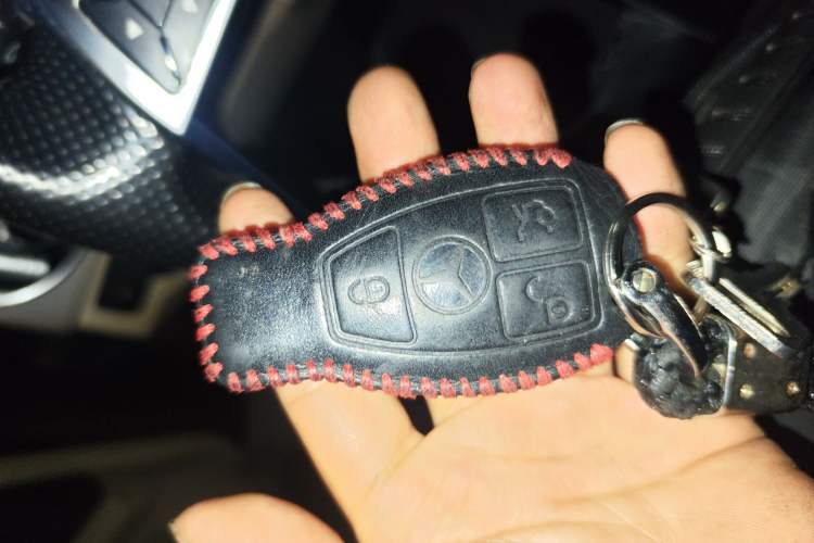 Used Mercedes-Benz GLK-Class 2015 GLK 300 4MATIC Fashion Edition Ultimate Version
