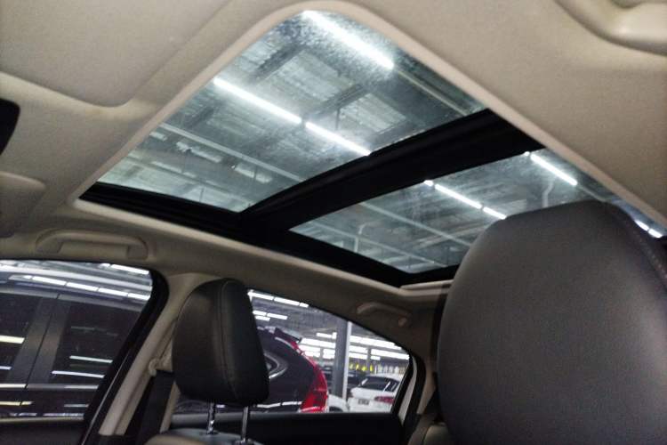 Used Honda Vezel 2020 1.5L CVT Pioneer Edition
