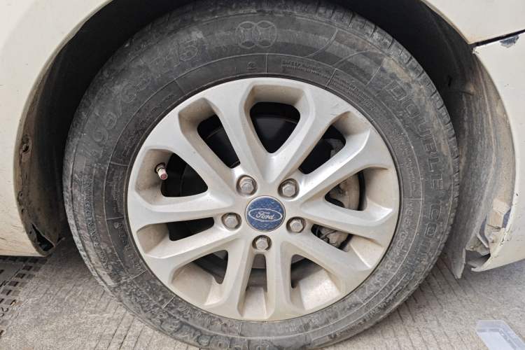 Used Ford Focus 2012 Hatchback Classic 1.8L Automatic Base Model