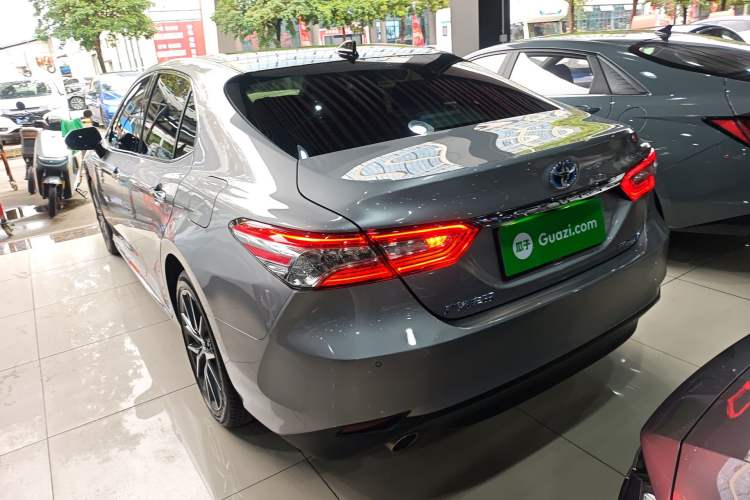 Used Toyota Camry 2023 Dual-Motor 2.5HG Luxury Edition Exterior 2