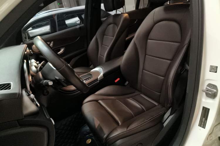 Used Mercedes-Benz GLC 2021 GLC 260 L 4MATIC Luxury Model
