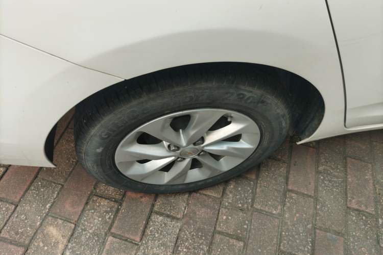 Used Chevrolet Cavalier 2022 325T Automatic Enjoyment Edition Exterior 5