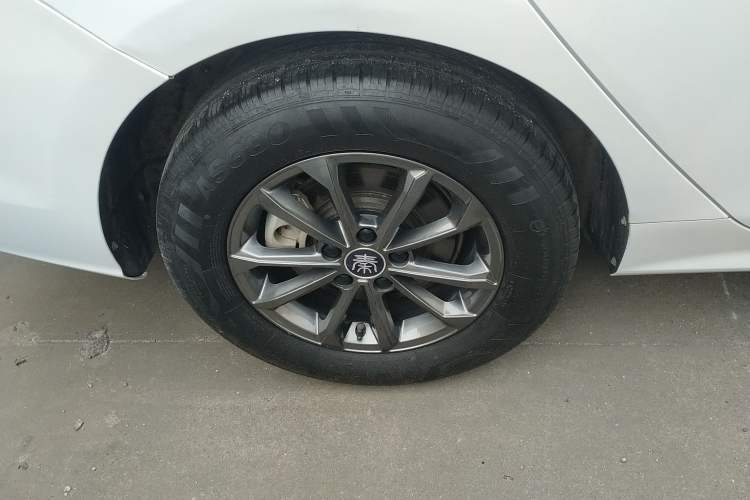 Used BYD Qin PLUS 2021 EV 400KM Leading Comfort Edition