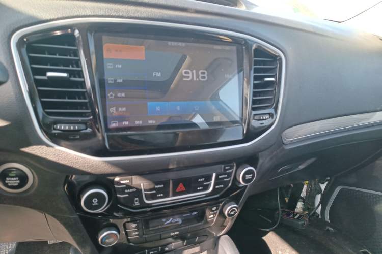 Used Geely Auto Vision X6 2016 1.8L Manual Luxury Model