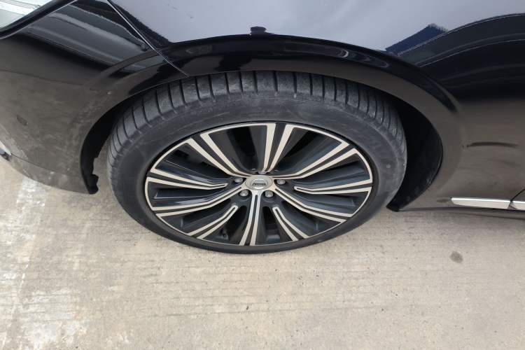 Used Volvo S90 2025 B5 Zhiya Luxury Edition