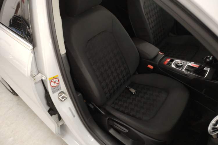 Used Audi A3 2016 Limousine 35 TFSI Prestige Edition
