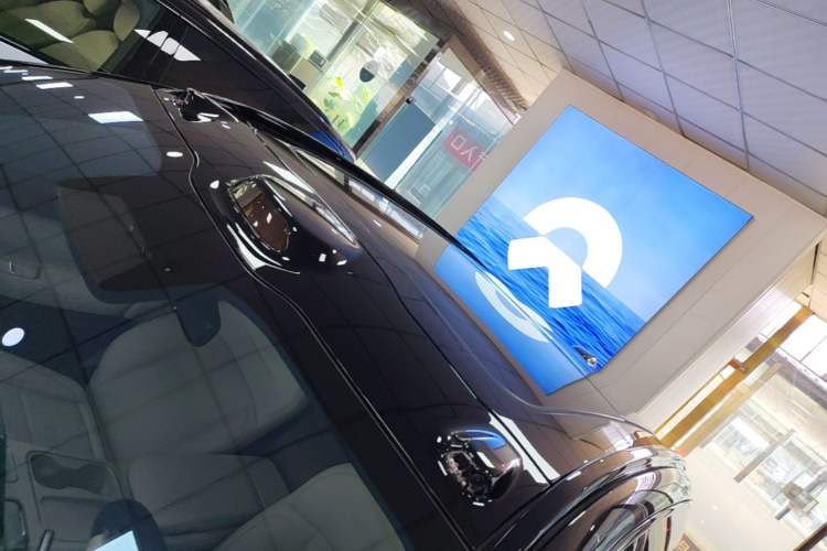 Used Nio ES6 2023 75 kWh
