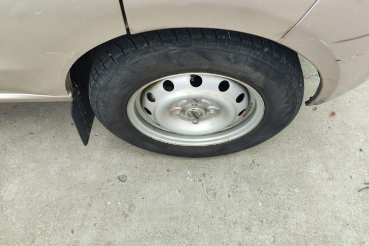 Used Jinbei Hiace X30 2019 1.5L Comfort Edition China VI SWC15M Right Front Wheel Hub