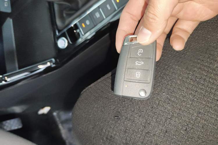 Used Volkswagen Passat New Energy 2025 430 PHEV Hybrid Business Edition Vehicle Key