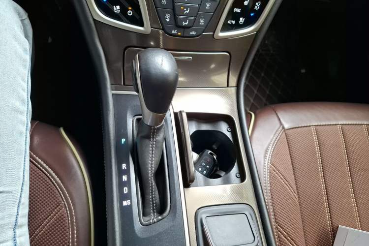 Used Buick LaCrosse 2014 2.0T SIDI Smart Luxury Flagship Edition Gear Lever