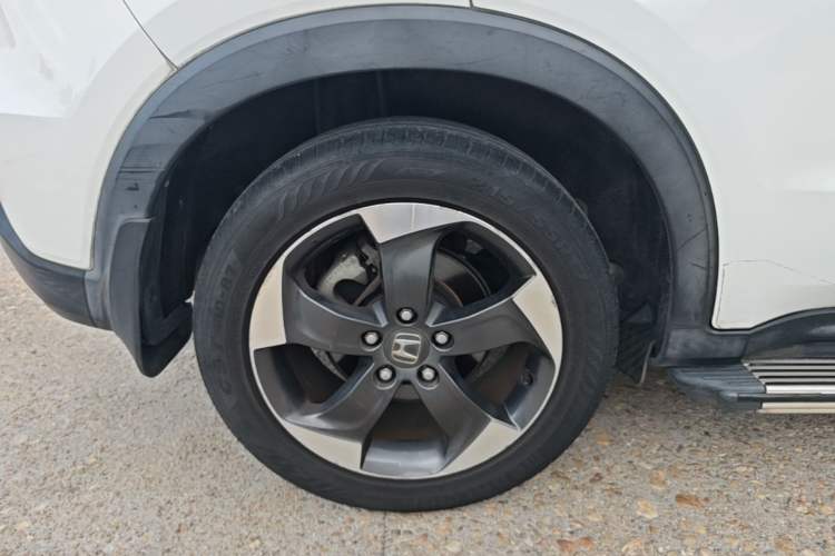 Used Honda Vezel 2016 1.8L CVT Front-Wheel Drive Pioneer Edition

