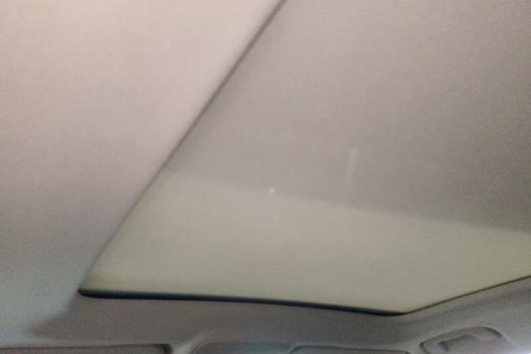 Used Hongqi HS5 2022 Revised Version 2.0T Smart Connect Flagship Edition
