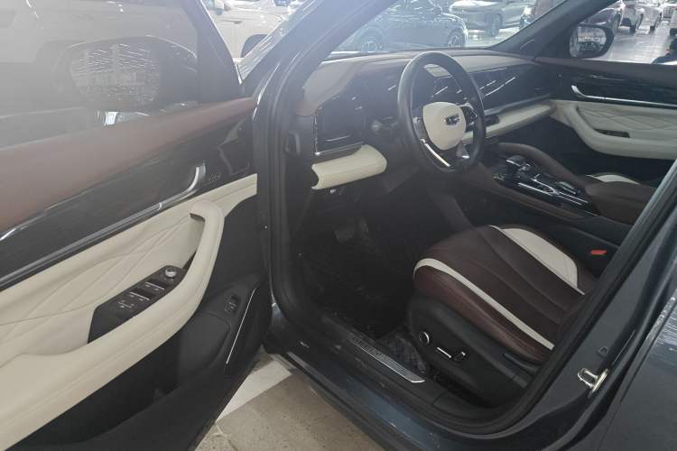 Used Geely Auto Monjaro L 2021 2.0TD DCT EVO Two-Wheel Drive Prestige Version
