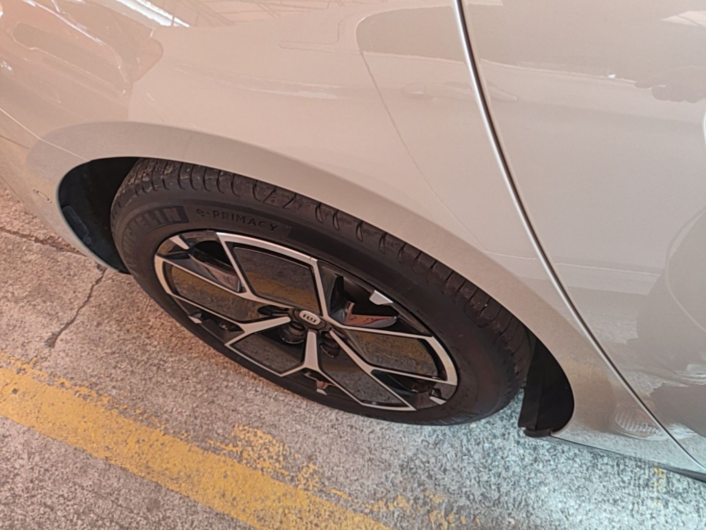 Xiaomi Auto SU7 2024 Rear-Drive Long-Range Intelligent Driving Version — снимка 11