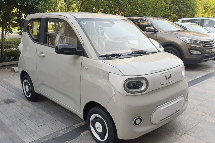 Used Wuling Hongguang MINIEV 2024 3rd Generation 215km Youth Edition