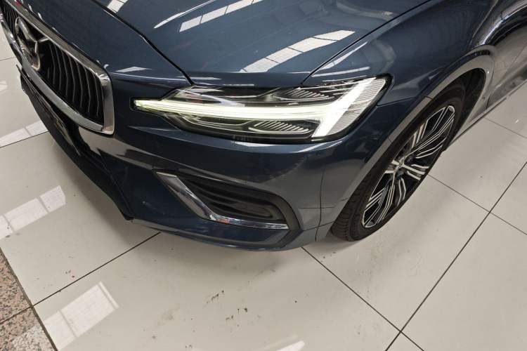 Used Volvo S60 2020 T4 Zhiyuan Luxury Edition
