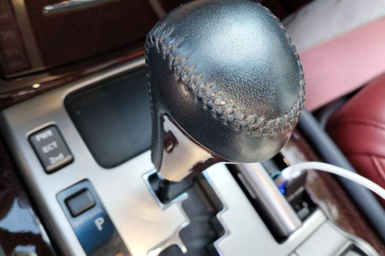 Used Lexus LX 2013 570