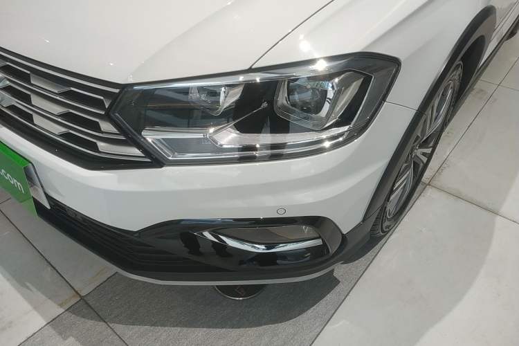 Used Volkswagen C-TREK 2018 230TSI DSG Luxury Version
