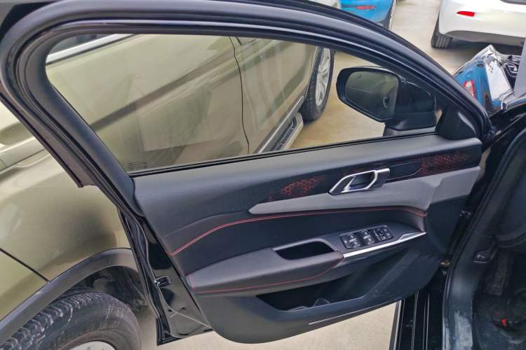 Used Lynk & Co 03 2019 1.5TD DCT JingPro Edition China VI Standard