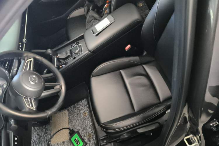 Used Mazda 3 Axela 2021 1.5L Automatic ZhiMei Edition Left Front Seat