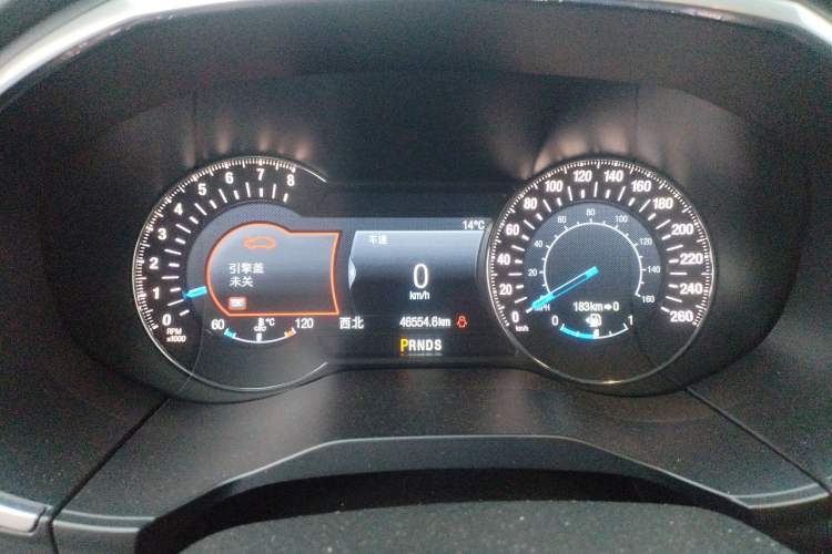 Used Ford Edge 2016 EcoBoost 245 Four-Wheel Drive Titanium 7-Seater Instrument Cluster