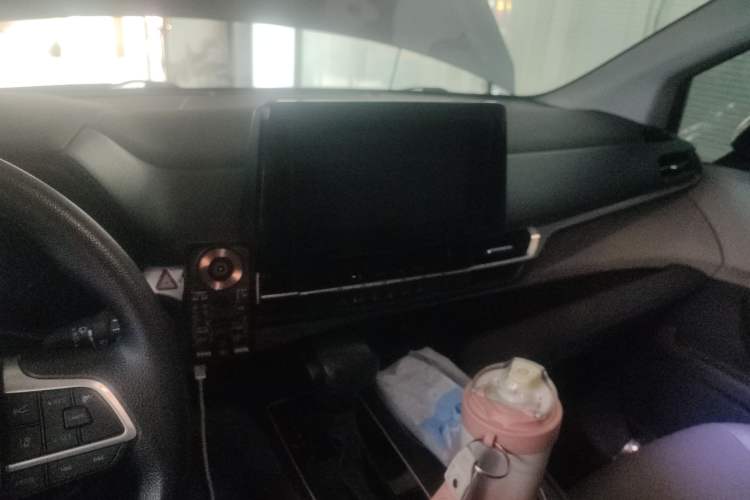 Used Toyota Granvia 2023 2.5L Hybrid Comfort Edition