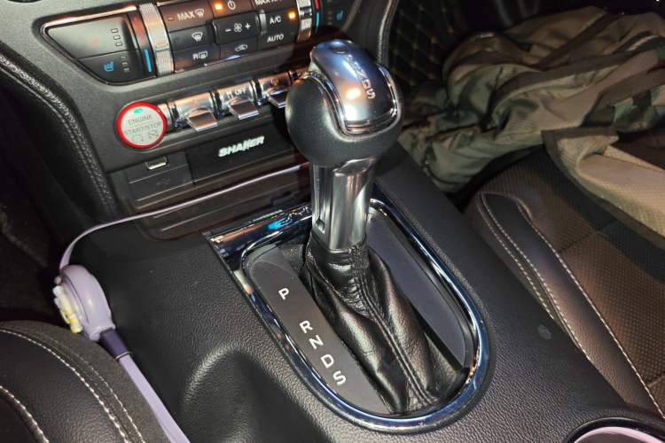 Used Ford Mustang 2017 2.3T Performance Edition Gear Lever