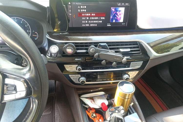 Used BMW 5 Series 2019 Facelifted 525Li Luxury Package
