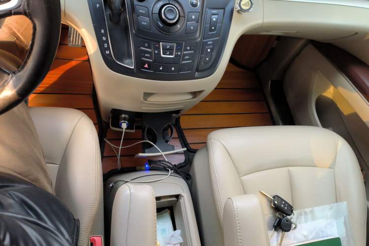 Used Buick GL8 2017 25S Luxury Version China V Standard
