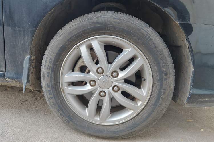 Used Hyundai Celesta 2011 1.6L Manual Comfort Edition