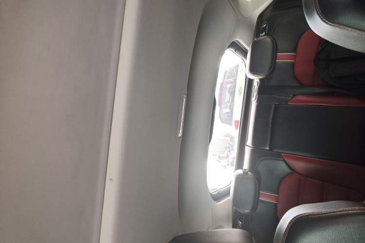 Used MG 6 2019 20T Automatic Trophy Racing Edition + Sporty Rear Exhaust Racing Kit Headliner