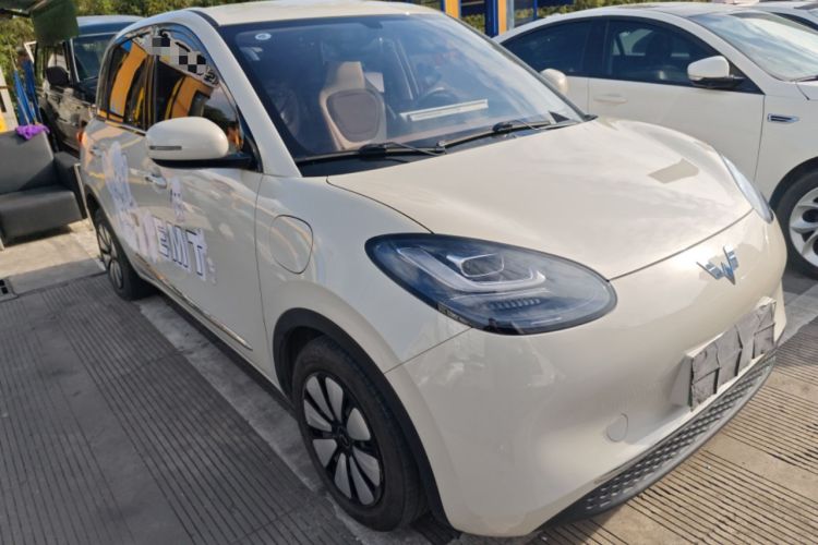 Used Wuling Bingo 2024 333 km Enjoyment Version Front Right 45 Deg