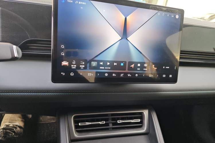 Used BYD Qin L 2025 EV 470KM Leading Edition Audio And AC Panel