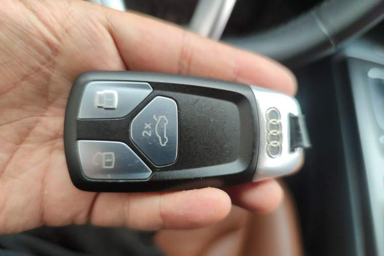 Used Audi Q7 2019 45 TFSI Comfort Model