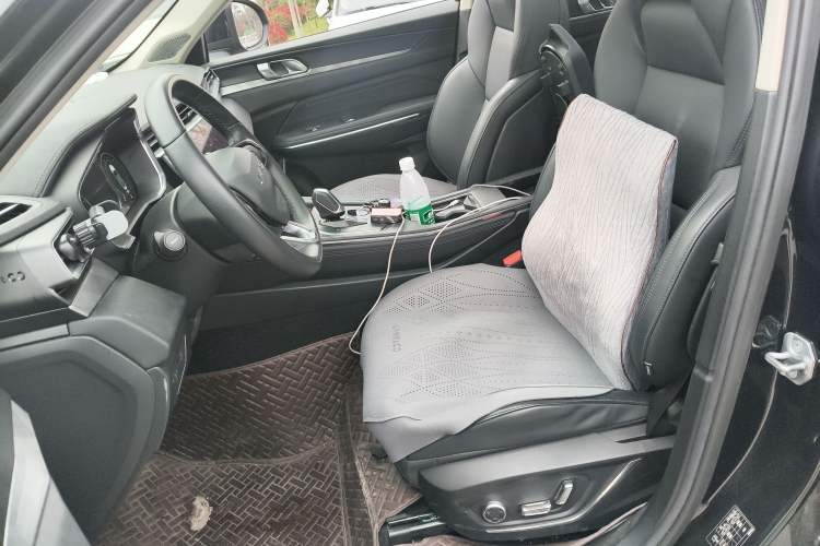 Used Lynk & Co 01 2021 2.0TD Two-Wheel-Drive Pro Trim Left Front Seat