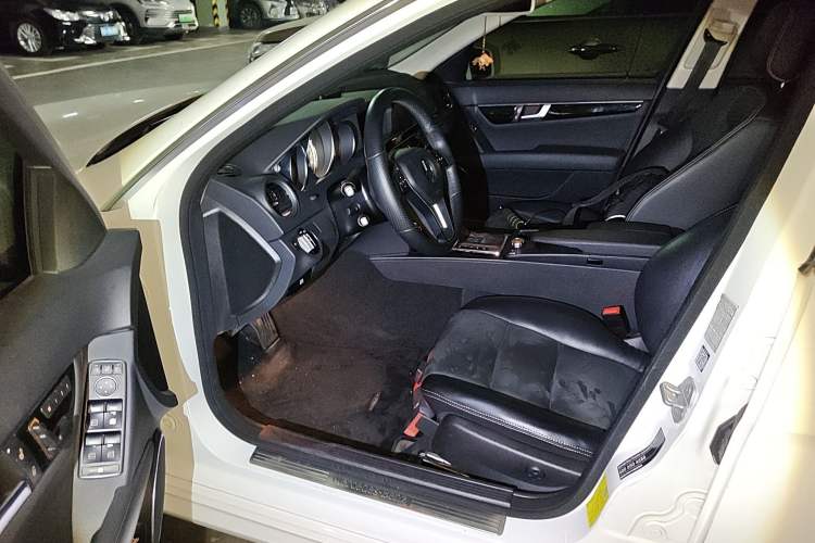 Used Mercedes-Benz C-Class 2013 C 260 Fashion Edition Grand Edition
