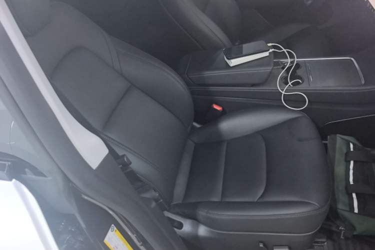Used Tesla Model Y 2024 Rear-Wheel-Drive Version