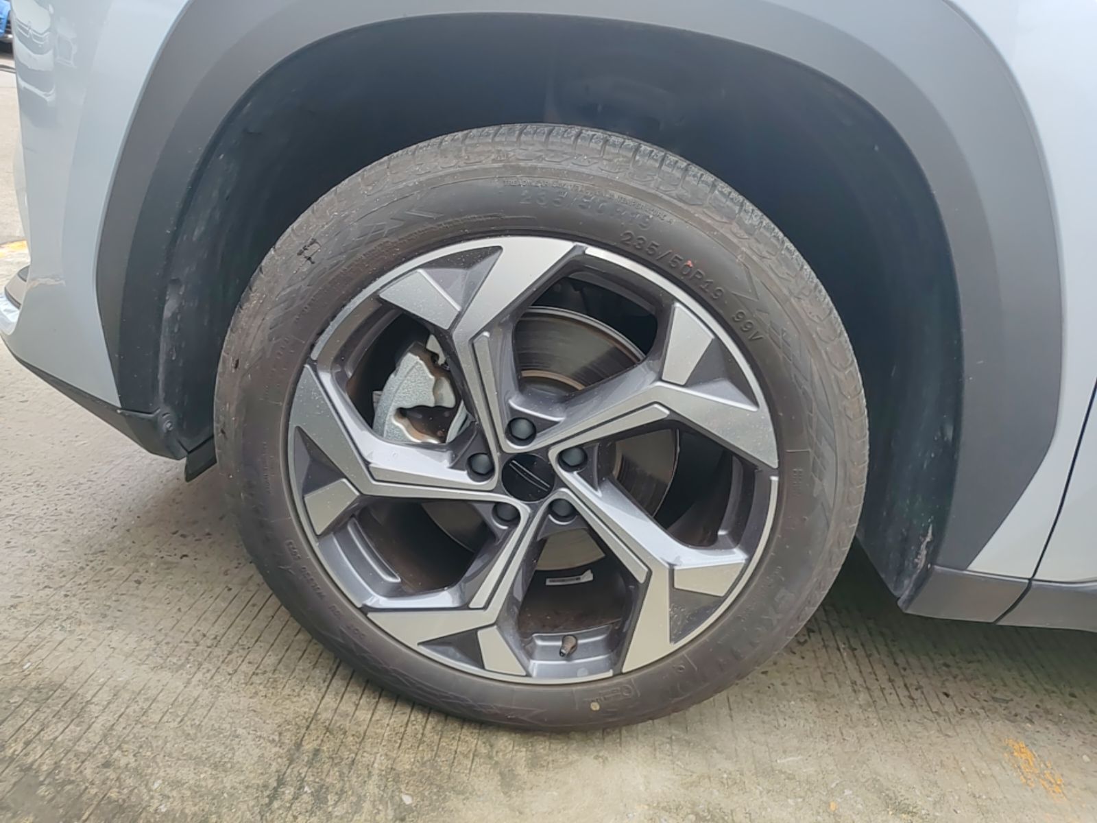 Geely Auto FX11 2023 1.5TD DCT Prestige Edition — снимка 10