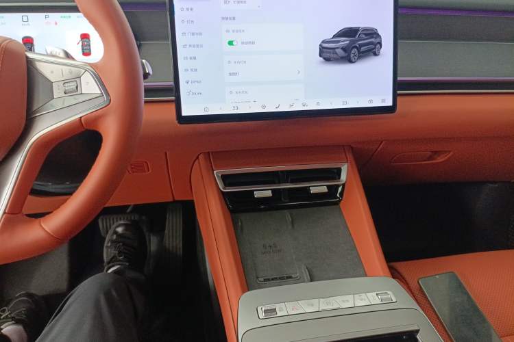 Used BYD Tang L 2025 EV 600KM All-Wheel-Drive LiDAR Flagship Model
