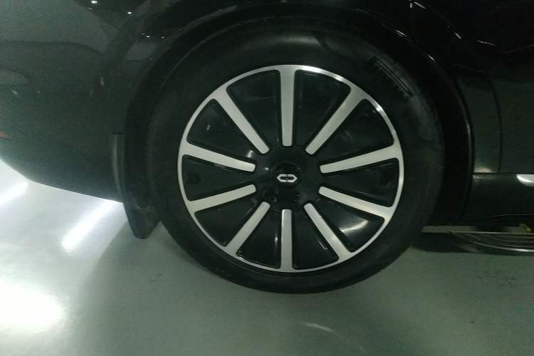 Used Hima AITO M9 2025 Extended-Range Max Version 52 kWh 6-Seater Edition